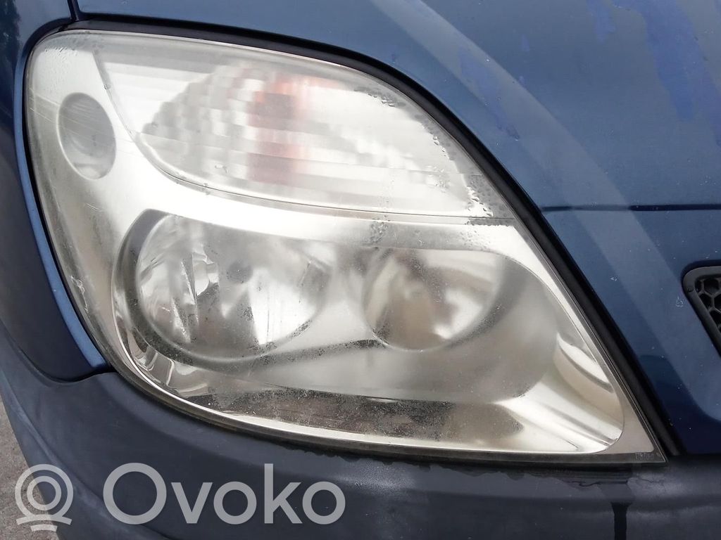 Renault Scenic I Lampa przednia 