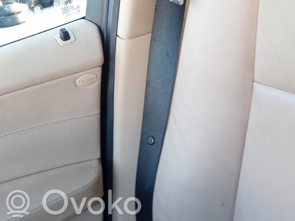 BMW X3 E83 Front seatbelt 