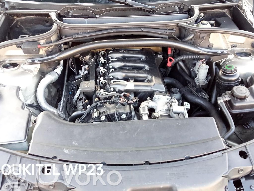 BMW X3 E83 Radiatorių panelė 