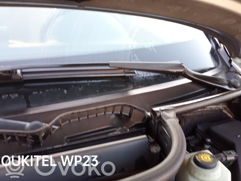 BMW X3 E83 Wiper motor 