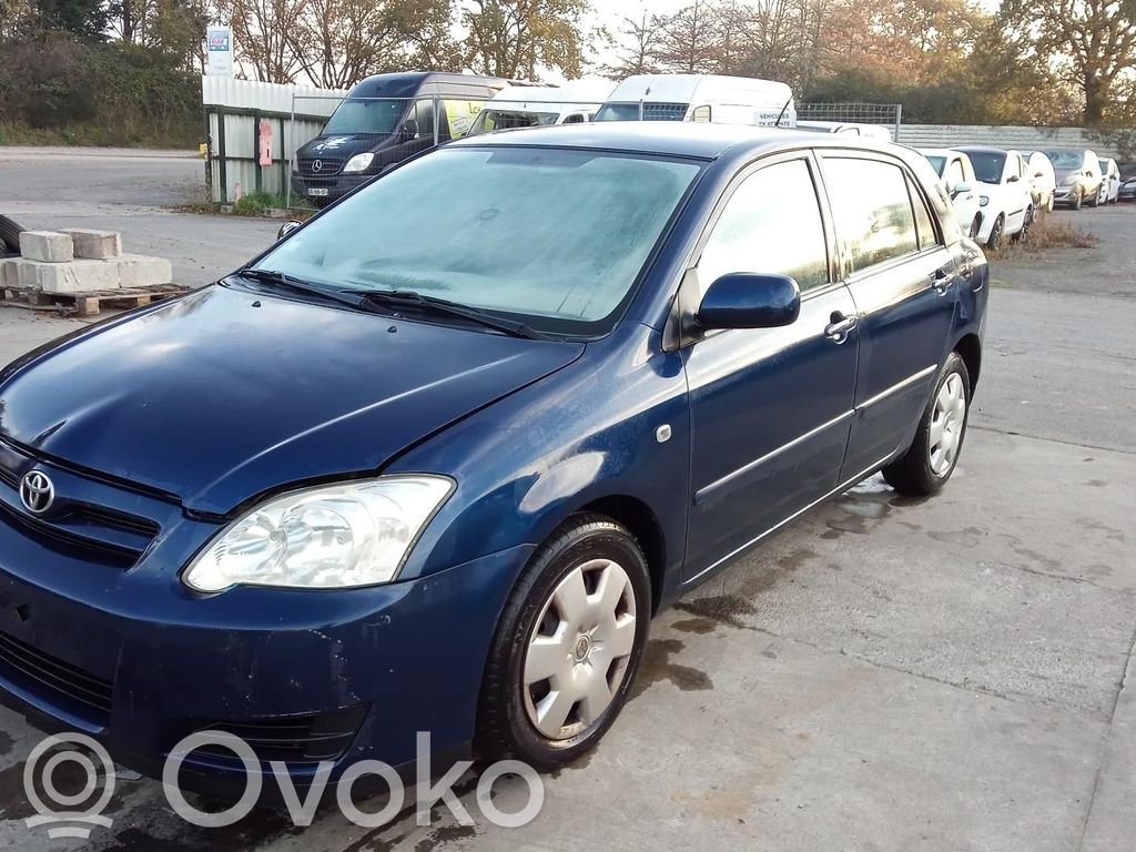 Toyota Corolla E120 E130 Etujarrusatula 