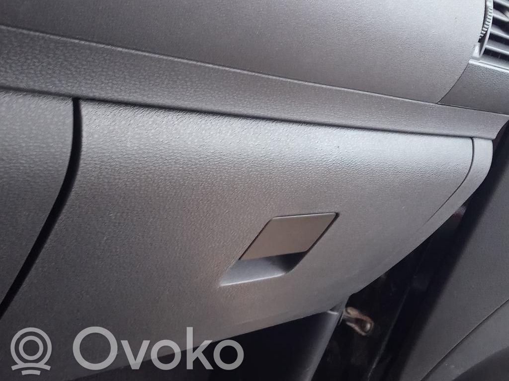 Volkswagen Fox Juego guantera 