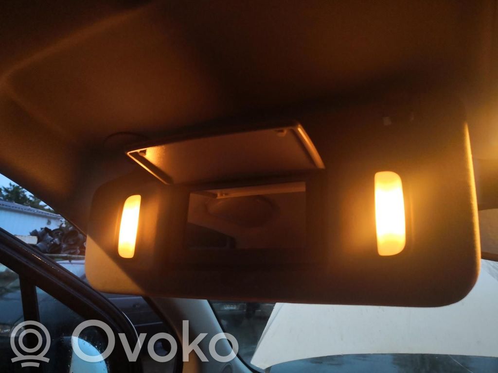 Opel Mokka Sun visor 