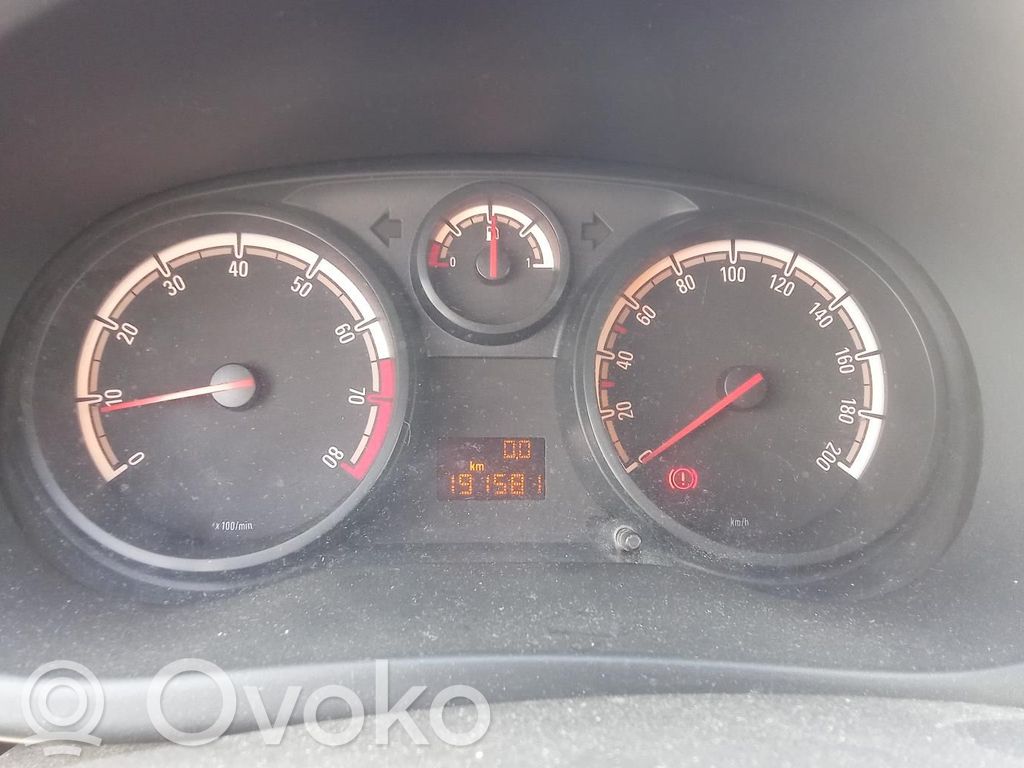 Opel Corsa D Speedometer (instrument cluster) 