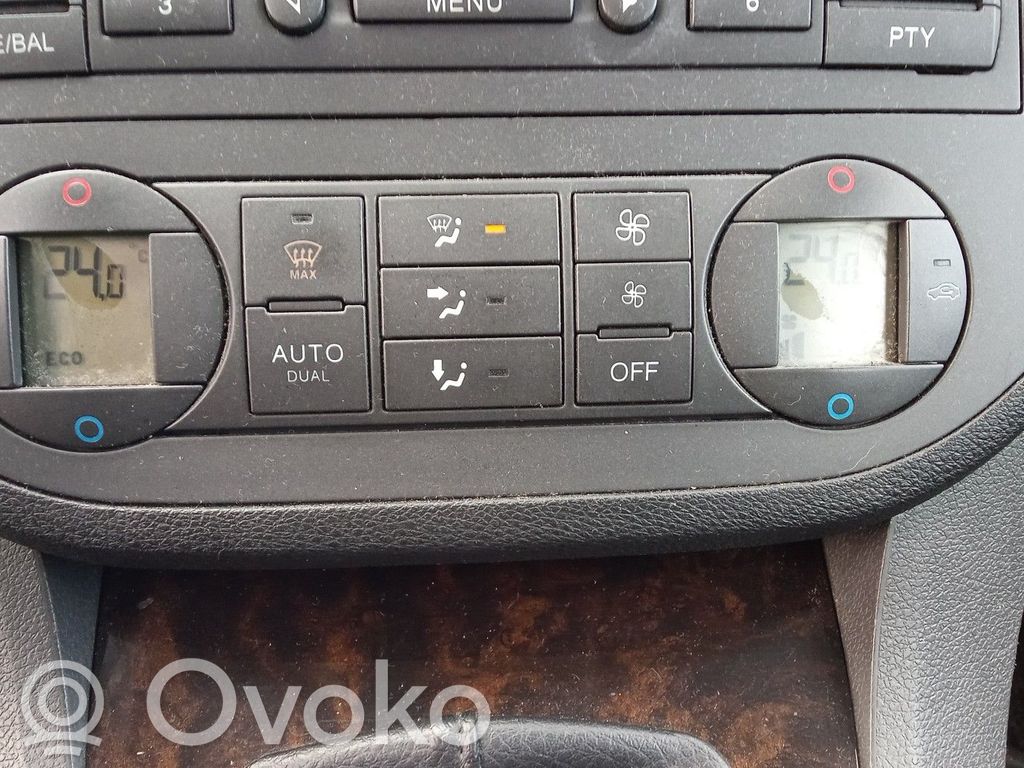 Ford C-MAX I Lämmittimen puhallin 