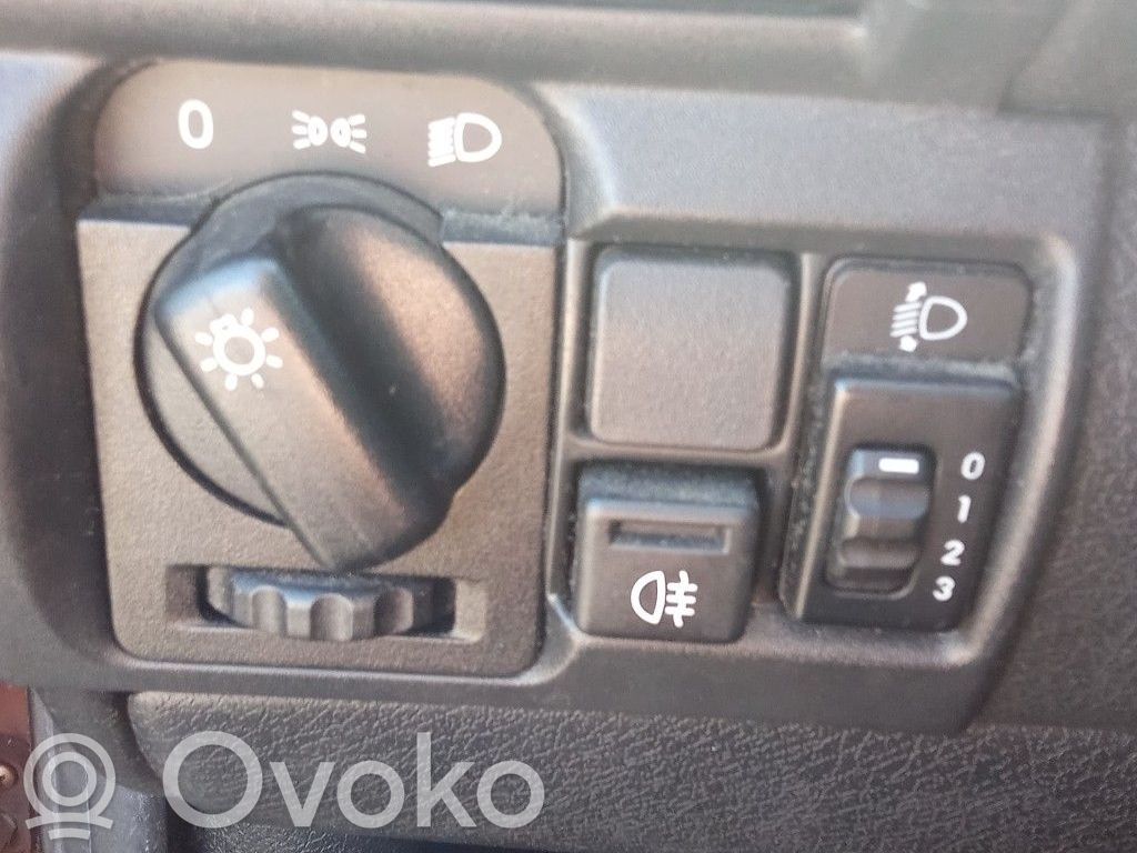 Light switch   90346276
