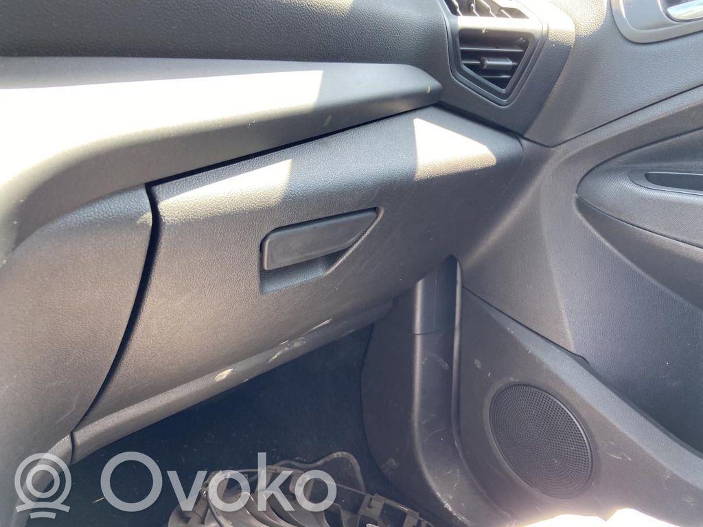 Ford C-MAX II Daiktadėžės (bordačioko) komplektas 
