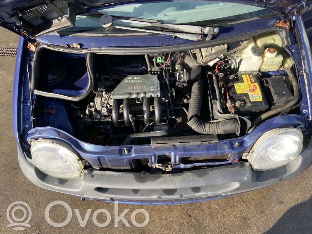 Renault Twingo I Inyector de combustible 