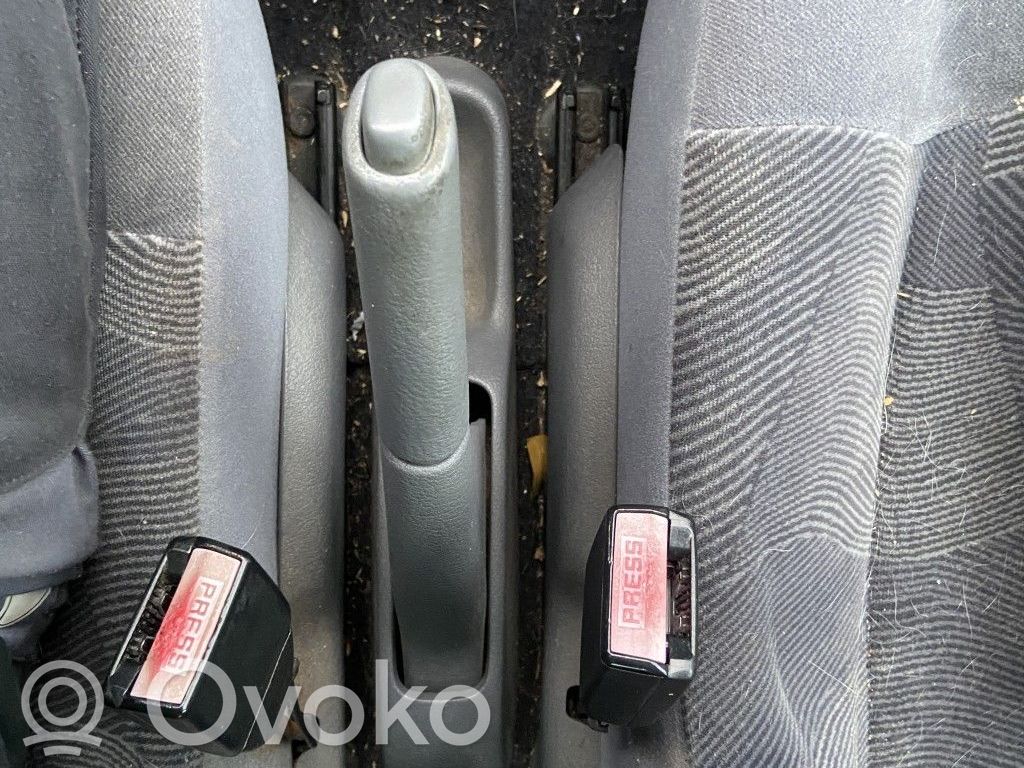 Renault Clio II Hebilla del cinturón delantero 