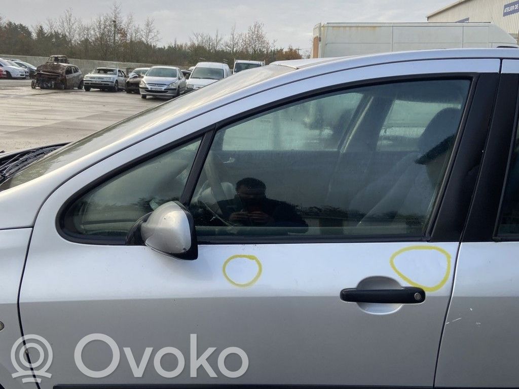 Peugeot 307 Geam ventilare ușă față patru uși 