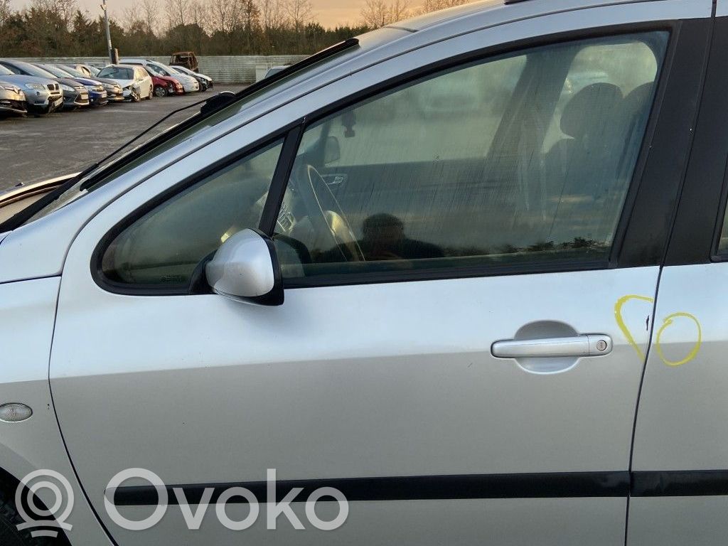 Peugeot 307 Geam ventilare ușă față patru uși 