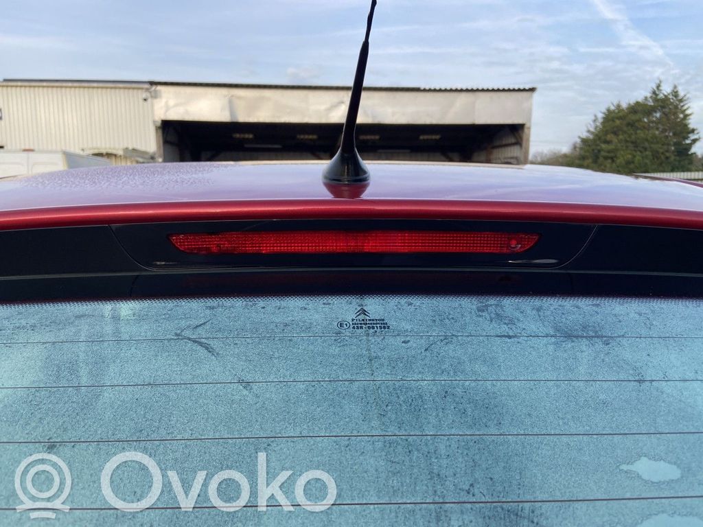 Citroen C3 Third/center stoplight 