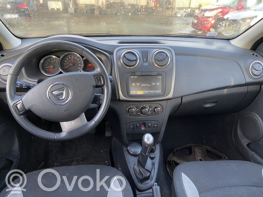 Dacia Sandero Gruppo asse del volante 