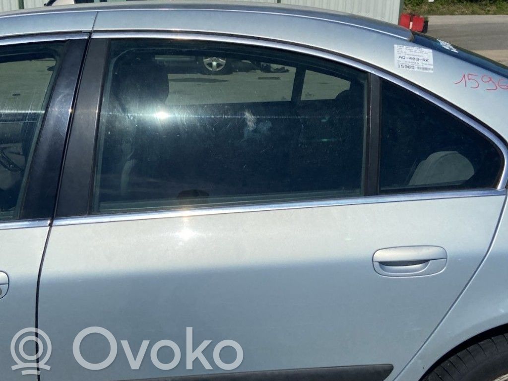Peugeot 607 Ventanilla de ventilación de la puerta trasera 
