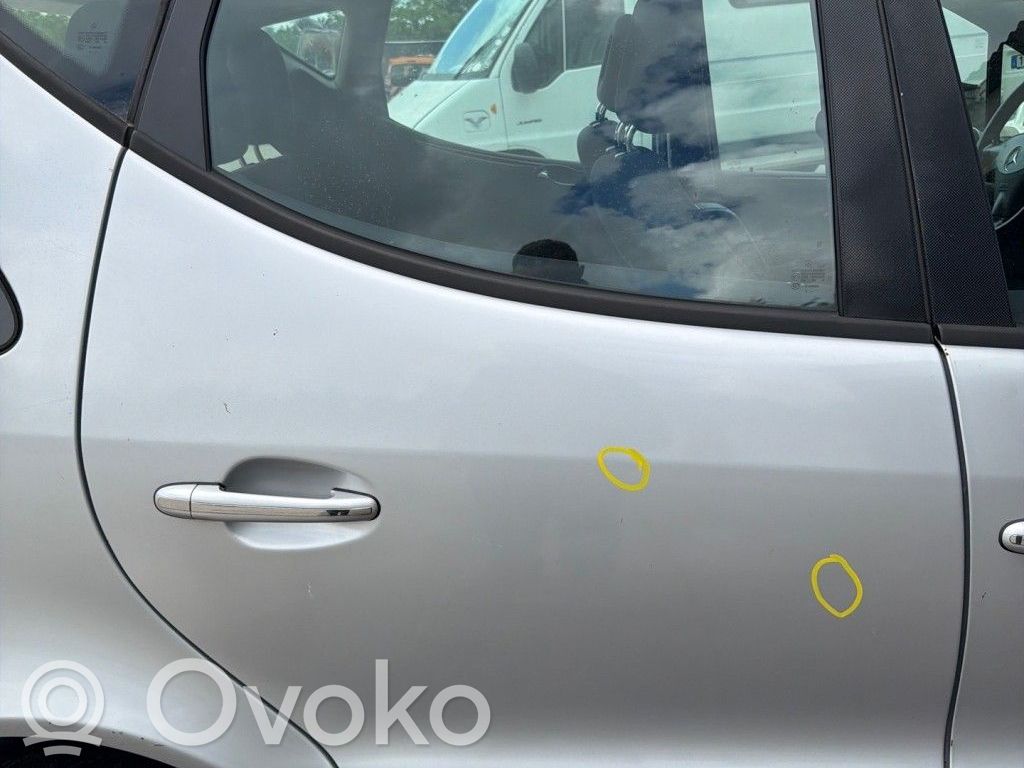 Mercedes-Benz A W168 Elektryczny podnośnik szyby drzwi tylnych 