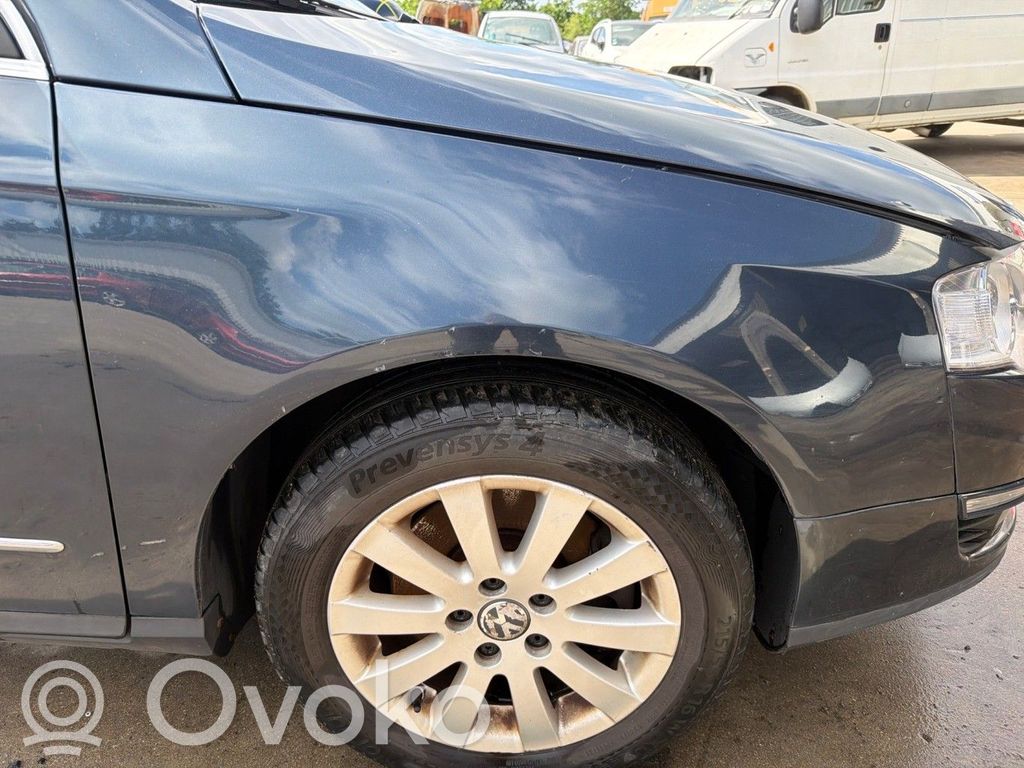 Volkswagen PASSAT B6 Aripă 
