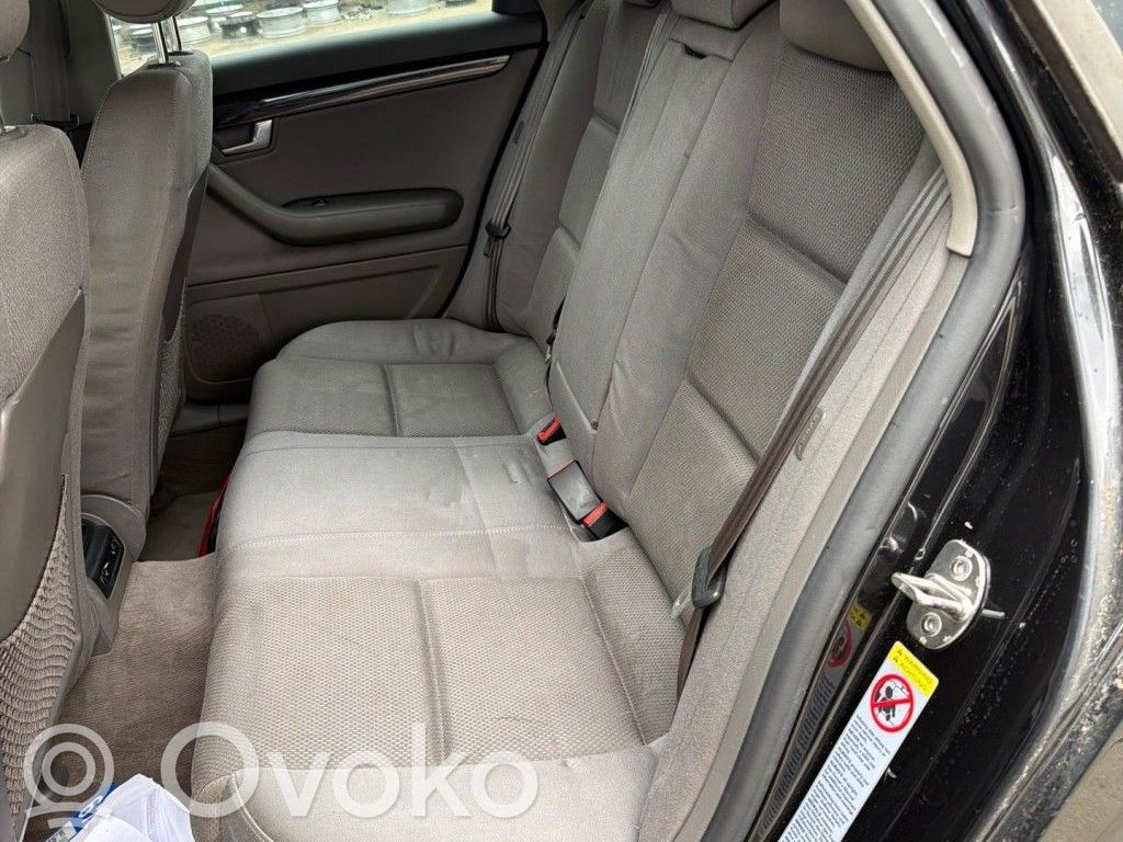 Audi A4 S4 B6 8E 8H Cinturón trasero 
