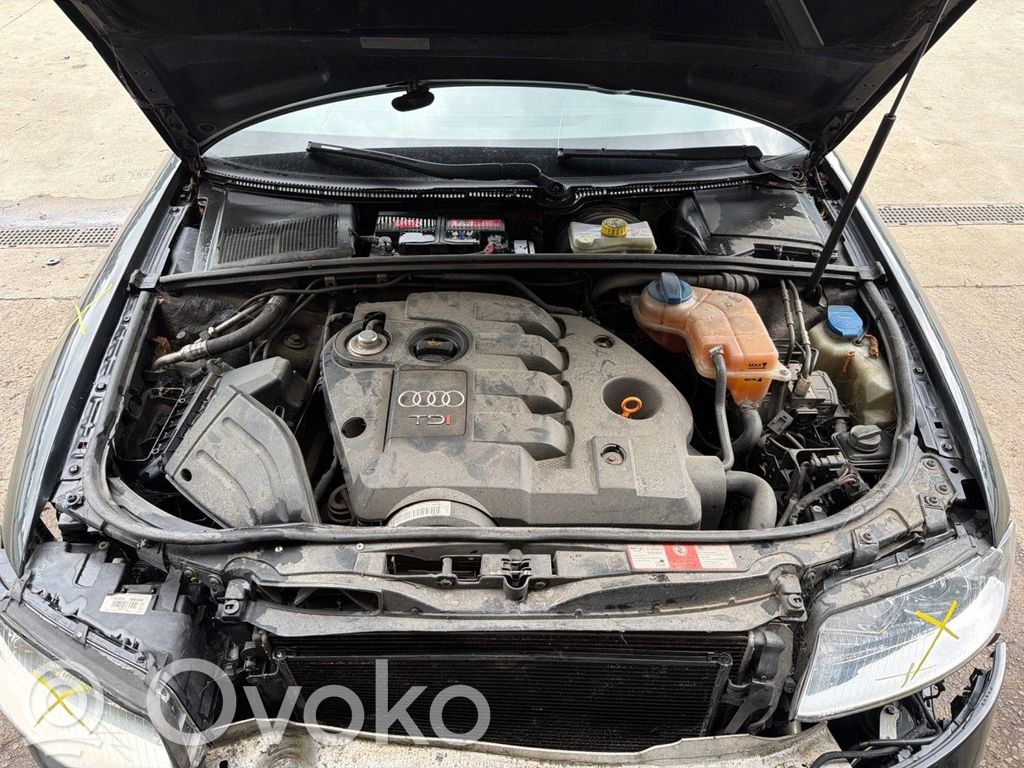 Audi A4 S4 B6 8E 8H ABS-pumppu 
