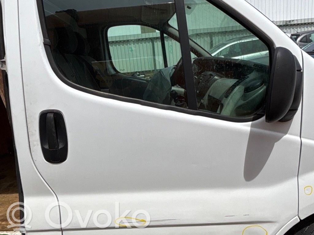 Renault Trafic II (X83) Puerta delantera 