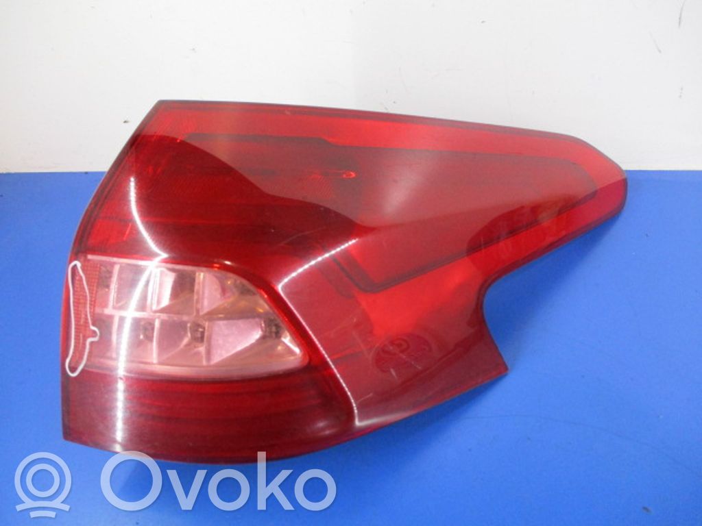 Lampa tylna