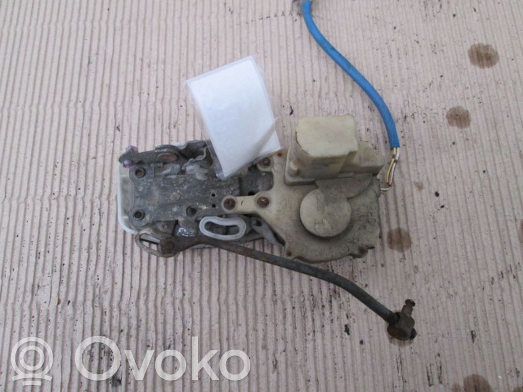 Etuoven lukko