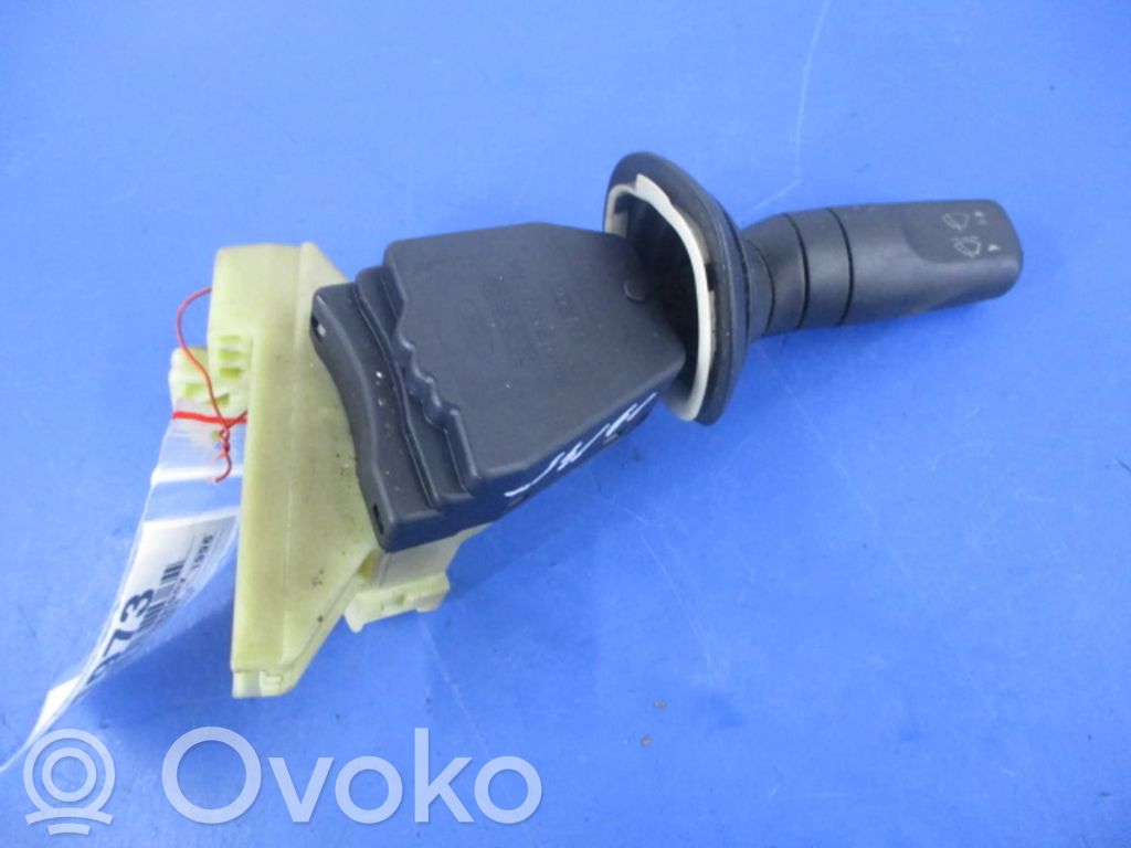 Ford Mondeo MK I Muut kytkimet/nupit/vaihtimet