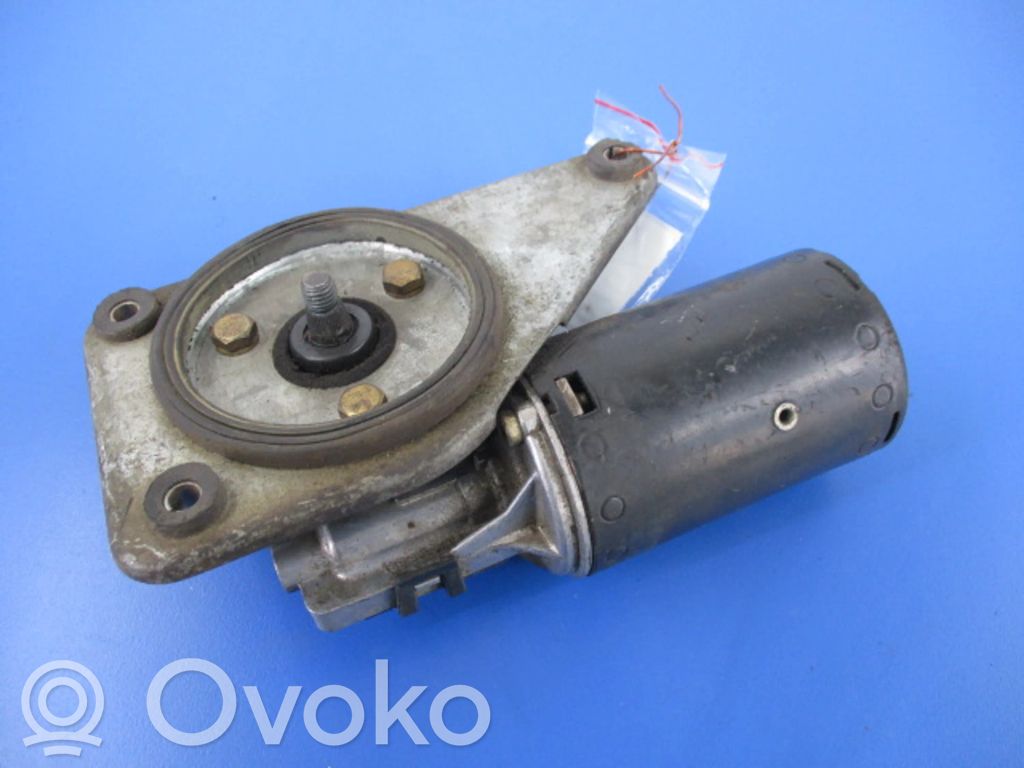 Volvo 340 - 360 Wischergestänge Wischermotor vorne