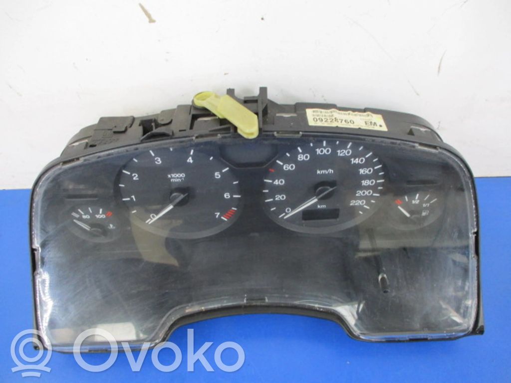 Opel Zafira A Velocímetro (tablero de instrumentos) 
