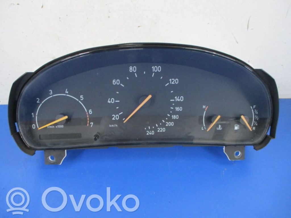 Saab 9-5 Speedometer (instrument cluster) 