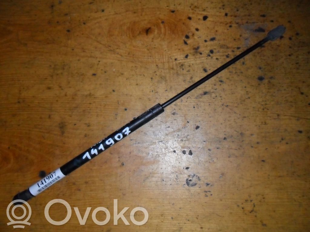 Renault Safrane Vérin, capot-moteur