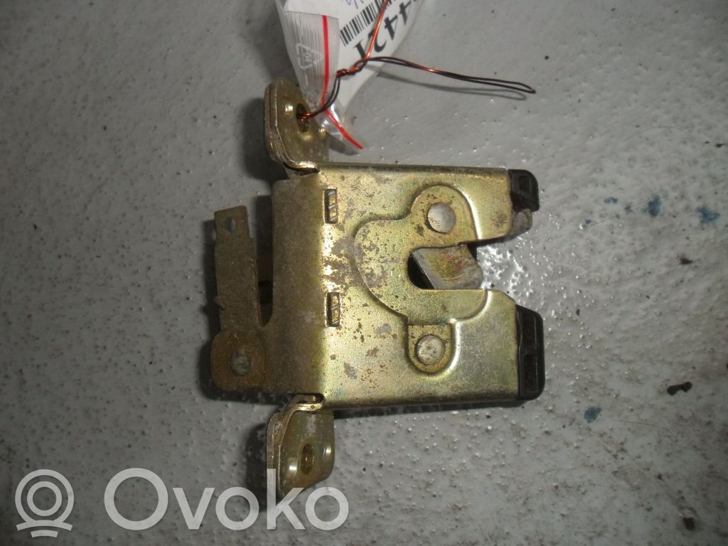 Tailgate/trunk/boot lock/catch/latch