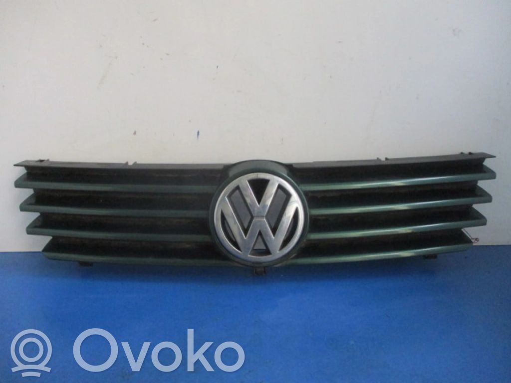 Volkswagen Polo III 6N 6N2 6NF Grilă față 