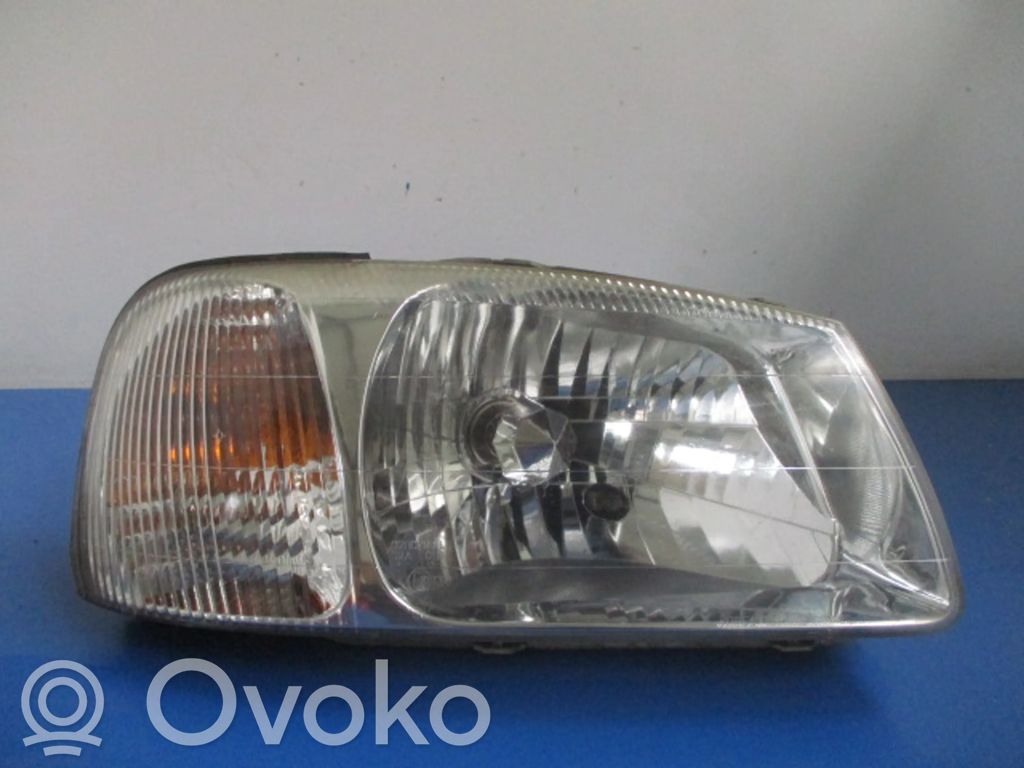Hyundai Accent Phare frontale 