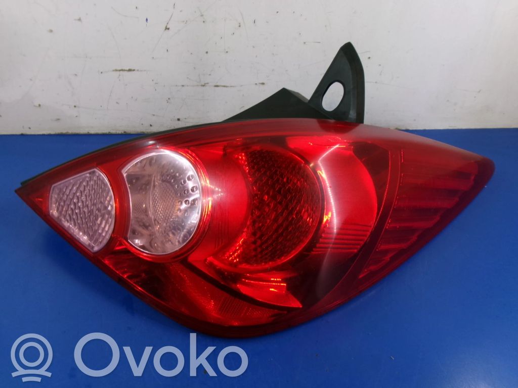 Nissan Tiida C11 Takavalot 