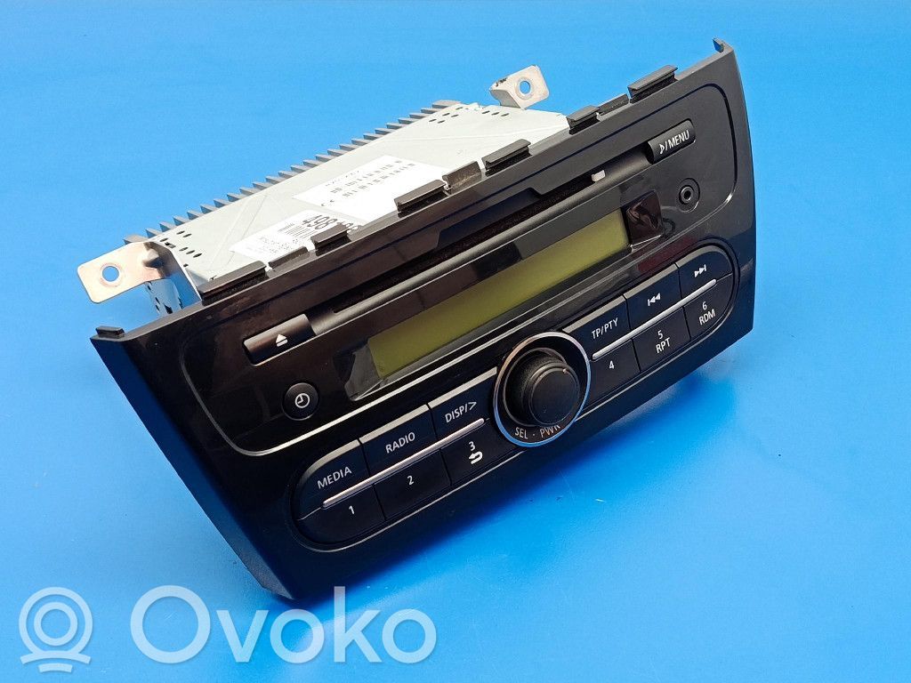 Mitsubishi Space Star Unitate principală radio/CD/DVD/GPS 