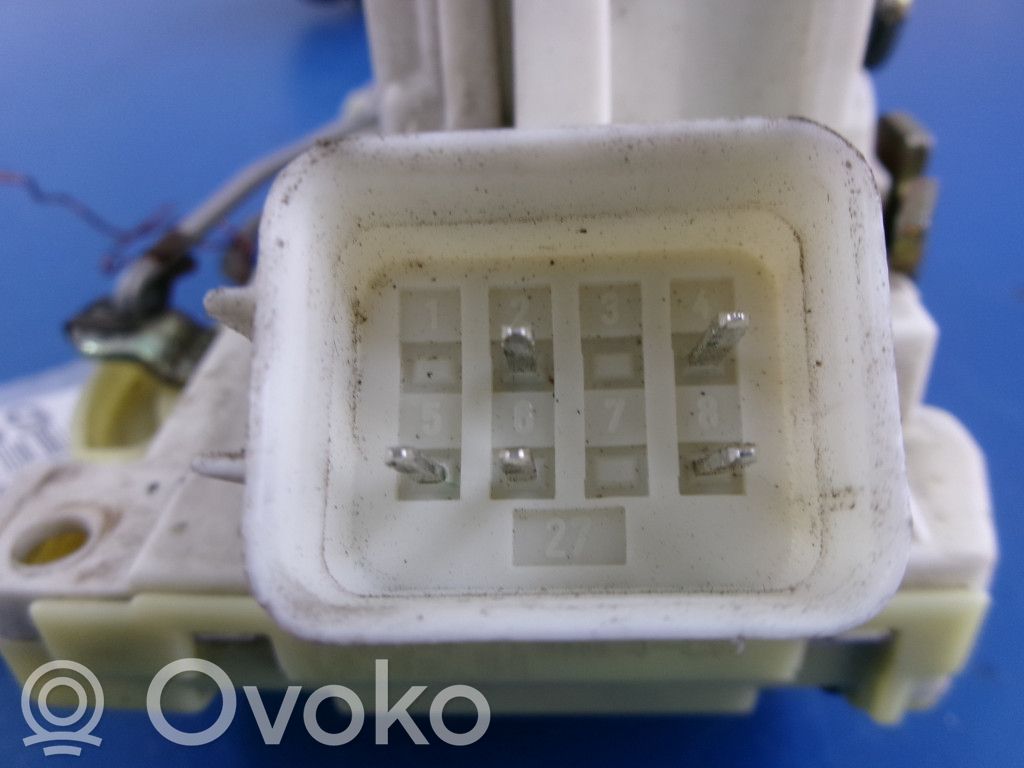 Ford Mondeo MK II Etuoven lukko