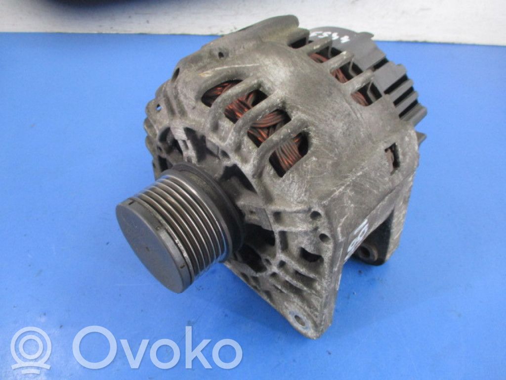 Nissan Almera Tino Generator/alternator 