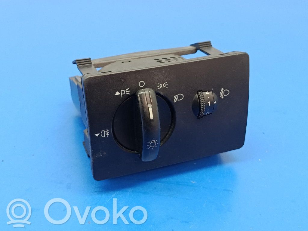 Otros dispositivos   7M5T13A024EA,7M5T13A024EA