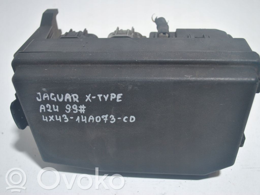 Jaguar X-Type Fuse box set 