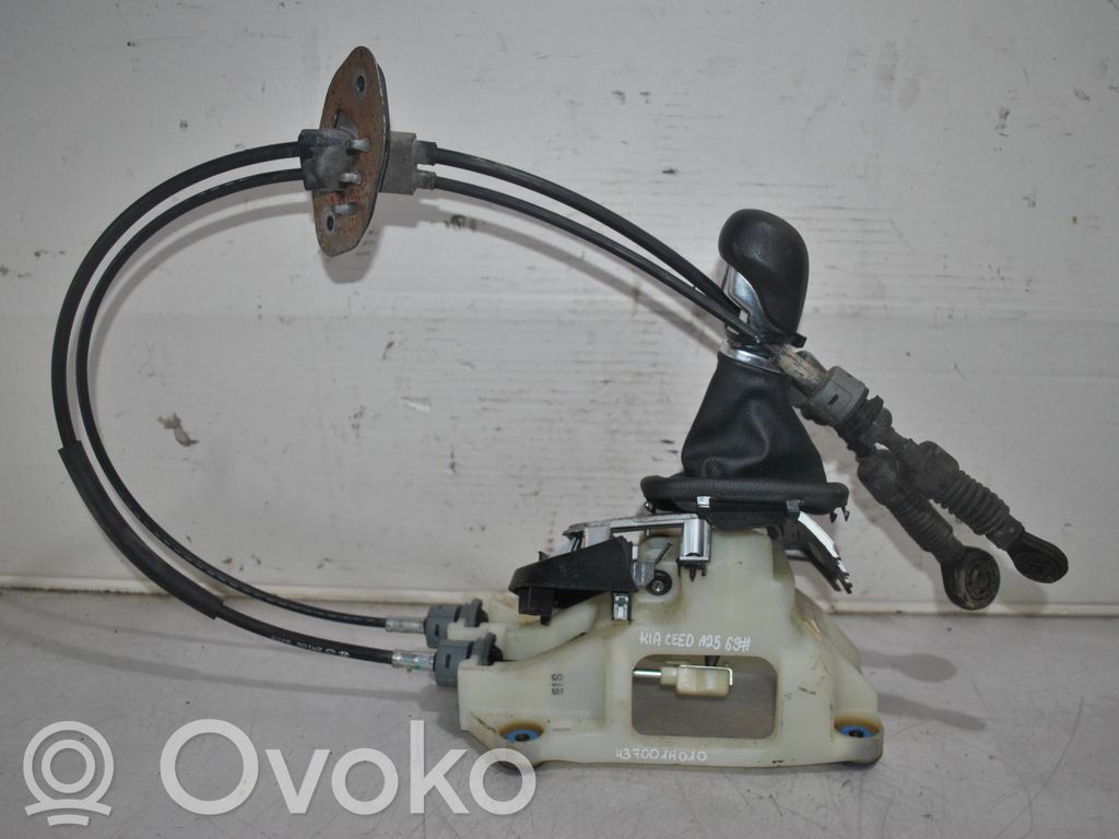 KIA Ceed Selector caja de cambios 