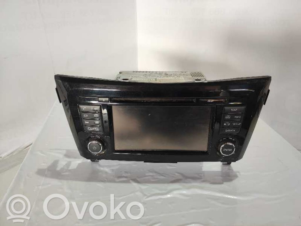 Nissan X-Trail T32 Unitate principală radio/CD/DVD/GPS 