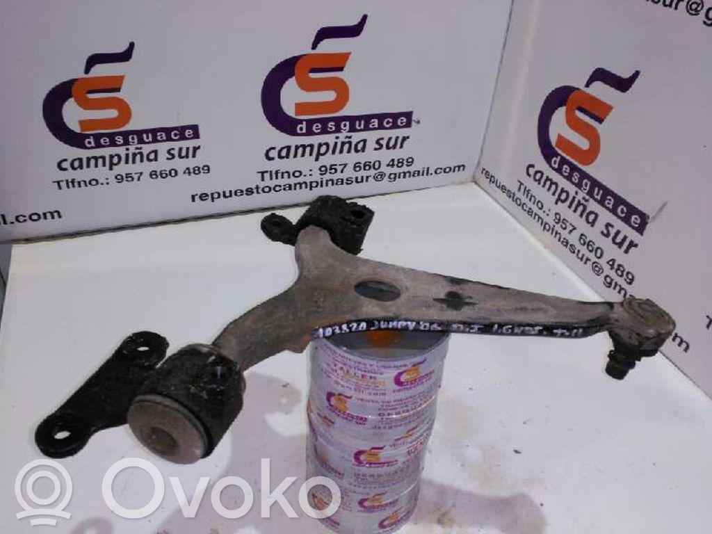 Brazo de suspensión delantero