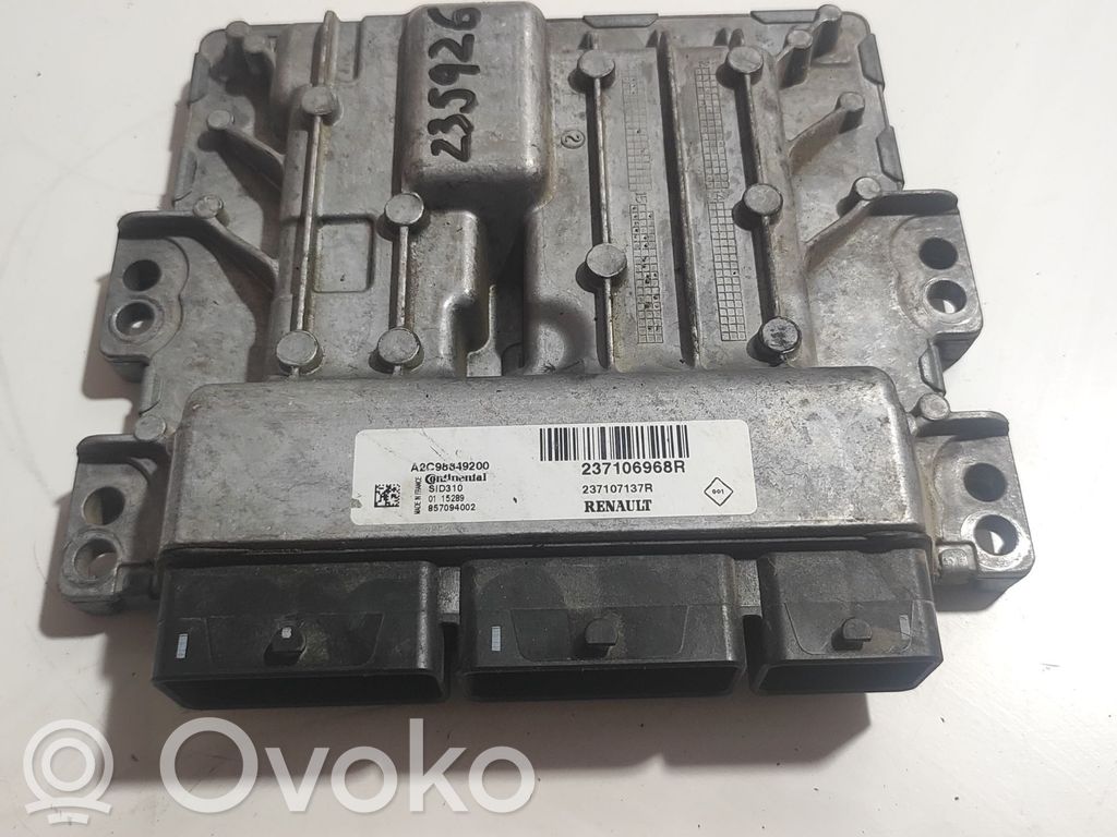 Unité de commande, module ECU de moteur   237106968R,237107137R