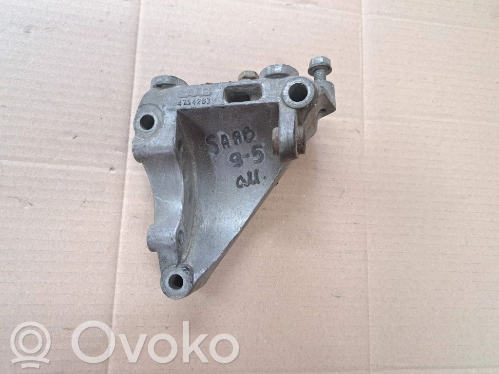 Saab 9-5 Engine mounting bracket 