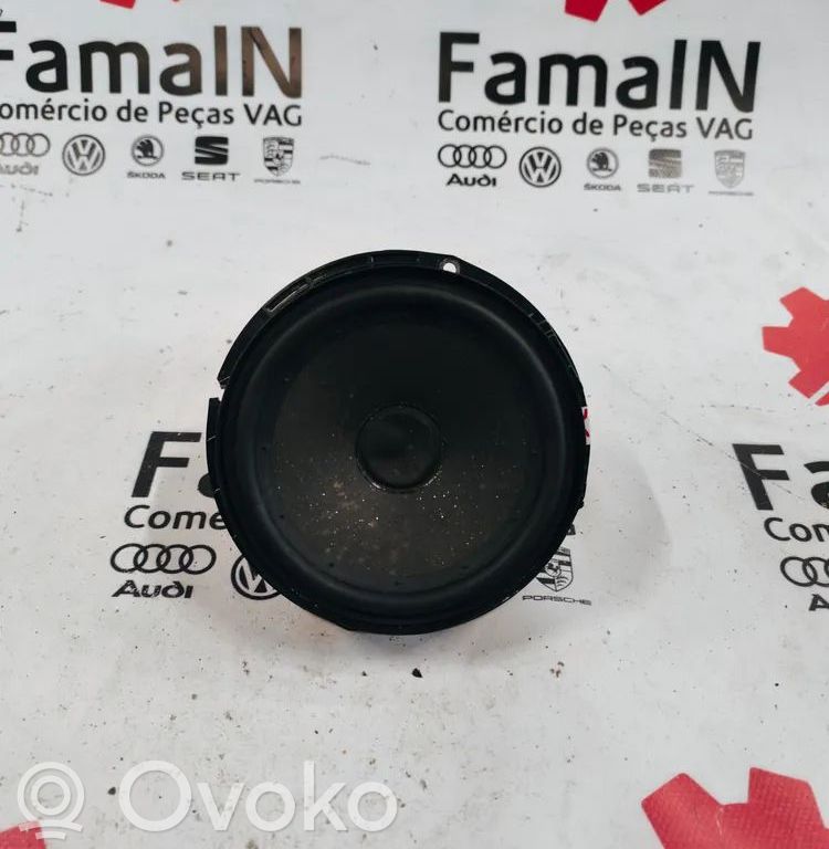 Volkswagen Golf VI Audio system kit 