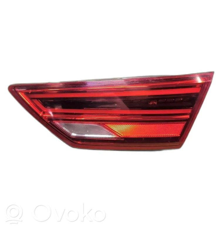 Seat Leon (5F) Element lampy tylnej 