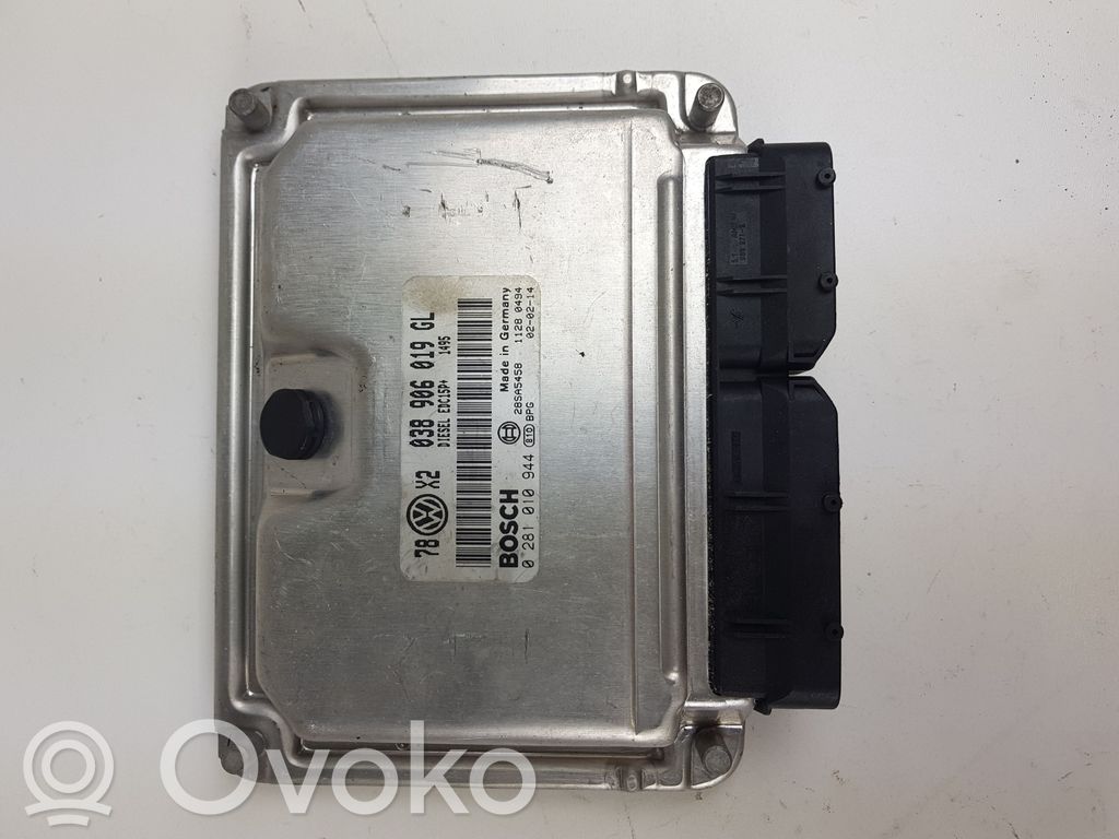 Engine control unit/module   0281010944,038906019GL