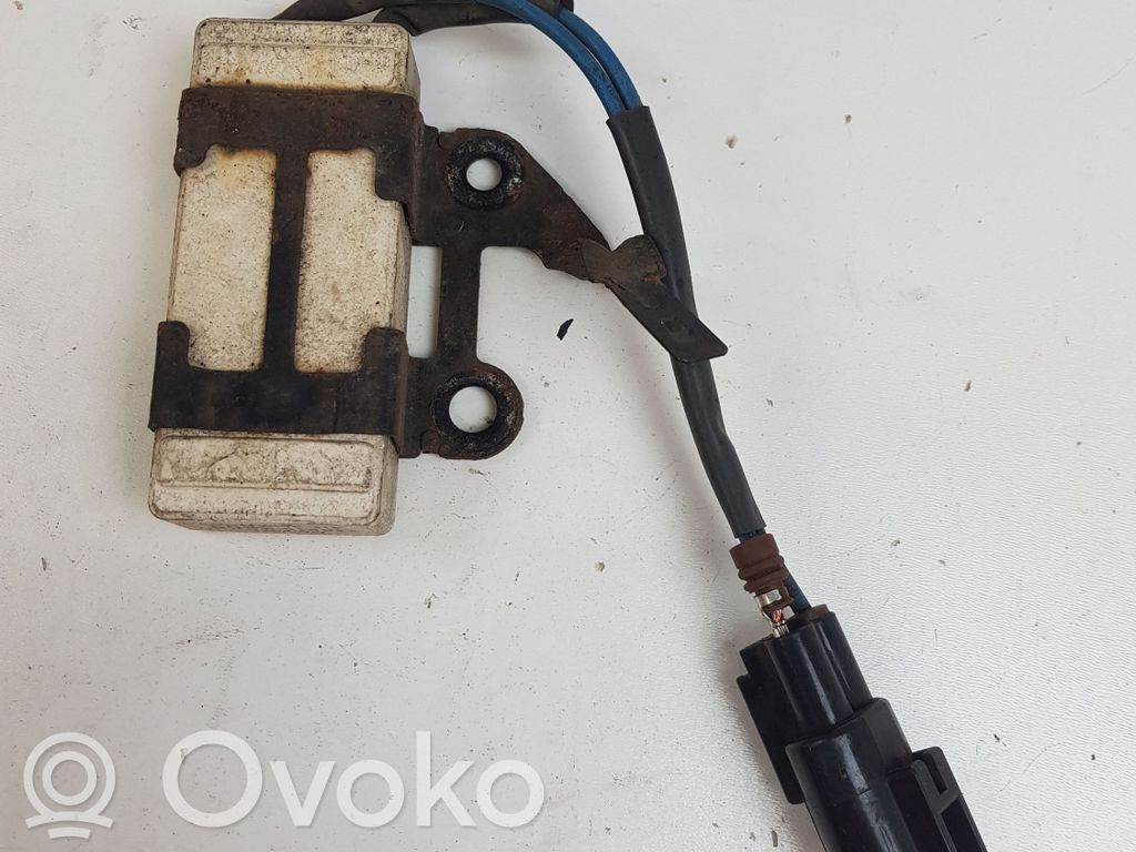 Toyota Avensis T250 Coolant fan relay 