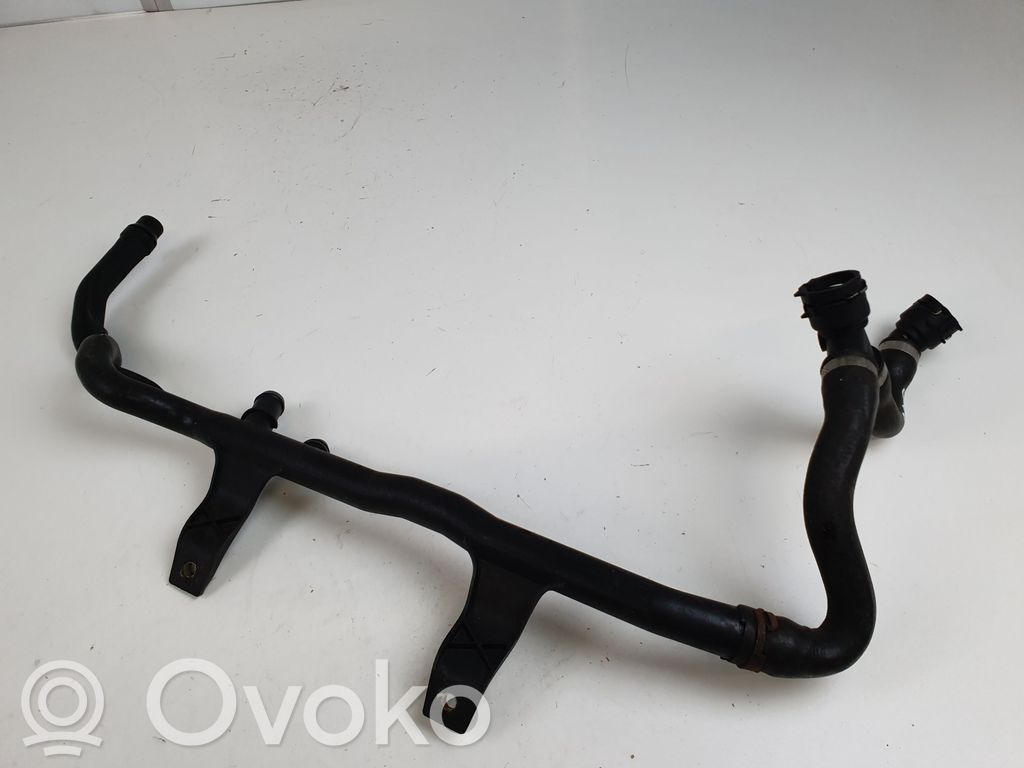 BMW 1 E81 E87 Engine coolant pipe/hose 