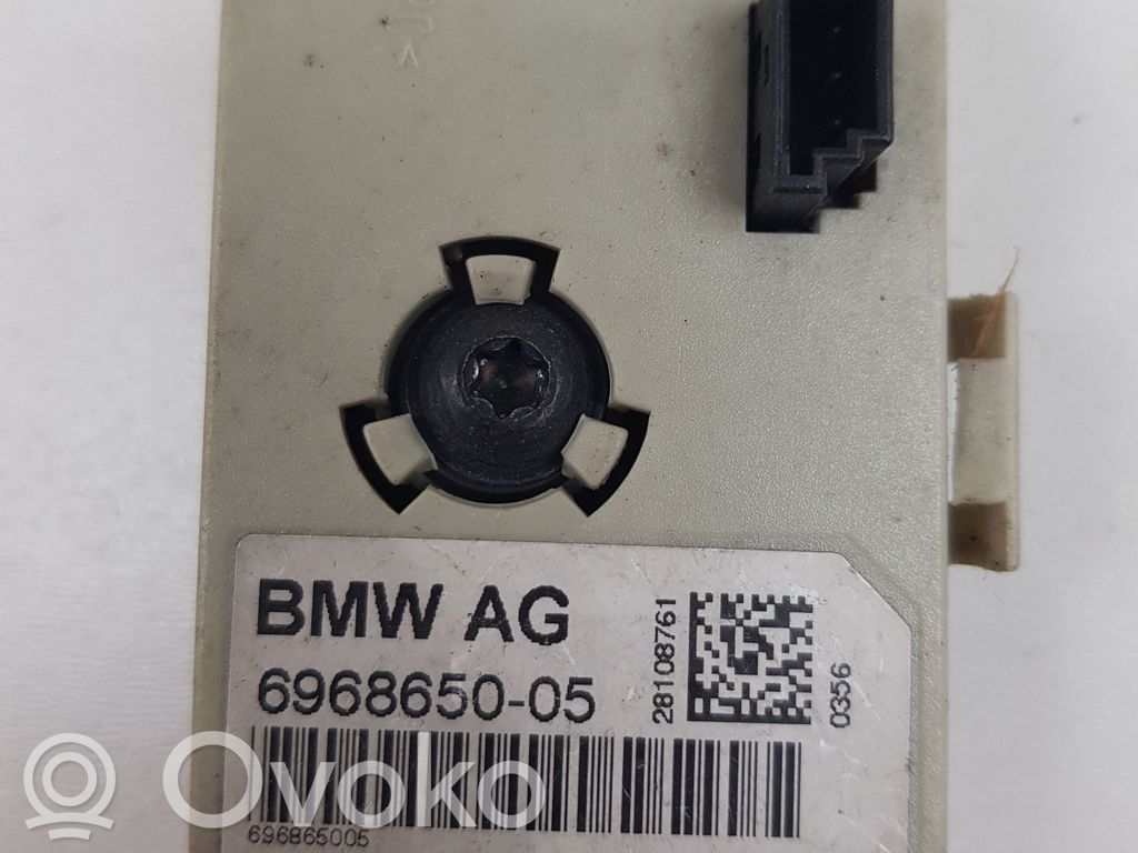 BMW 3 E92 E93 Antenos stiprintuvas 